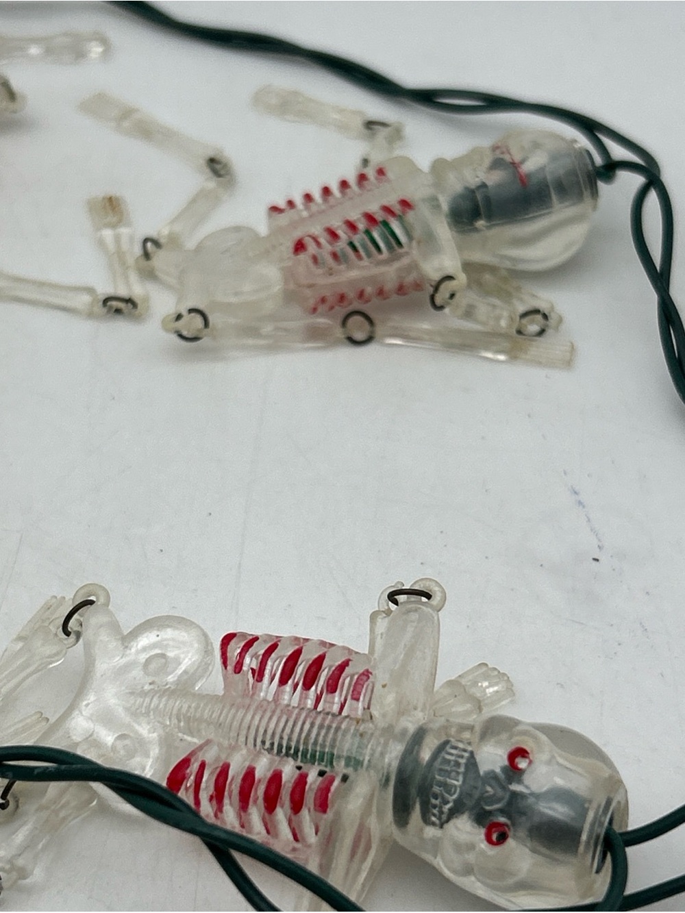Vtg Blow Mold Halloween Skeleton String Lights Green Bulbs 9.5’(Missing 1 Arm) - Picture 7 of 9